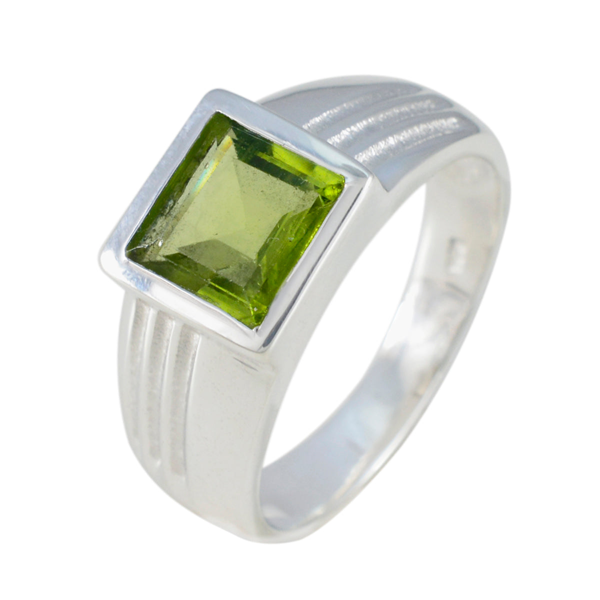 Peridot Solitaire German 925 Sterling Silver Green Gemstone Classic Luxurious Ring Jewellery
