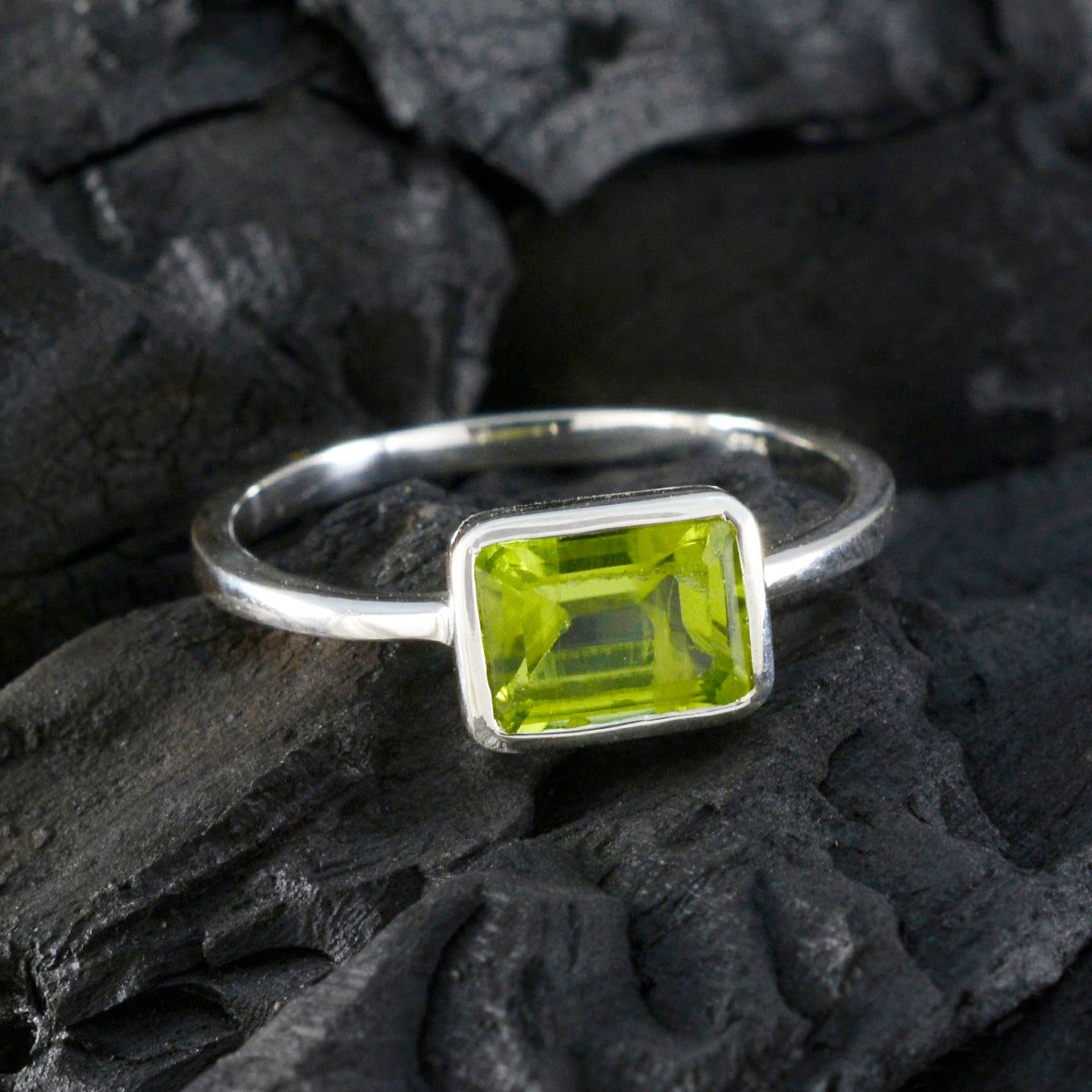 Peridot Solitaire Turkish Silver Green Gemstones Dainty Artisan Ring Jewelry