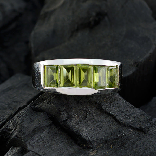Peridot Penta Indian Silver Green Gemstones Mid weight Trendy Ring Jewelry
