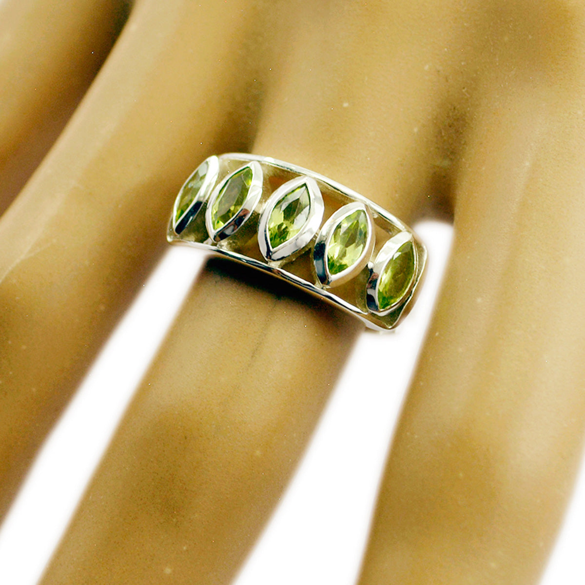Peridot Penta Russian 925 Sterling Silver Green Gemstones Slim Modern Ring Jewellery