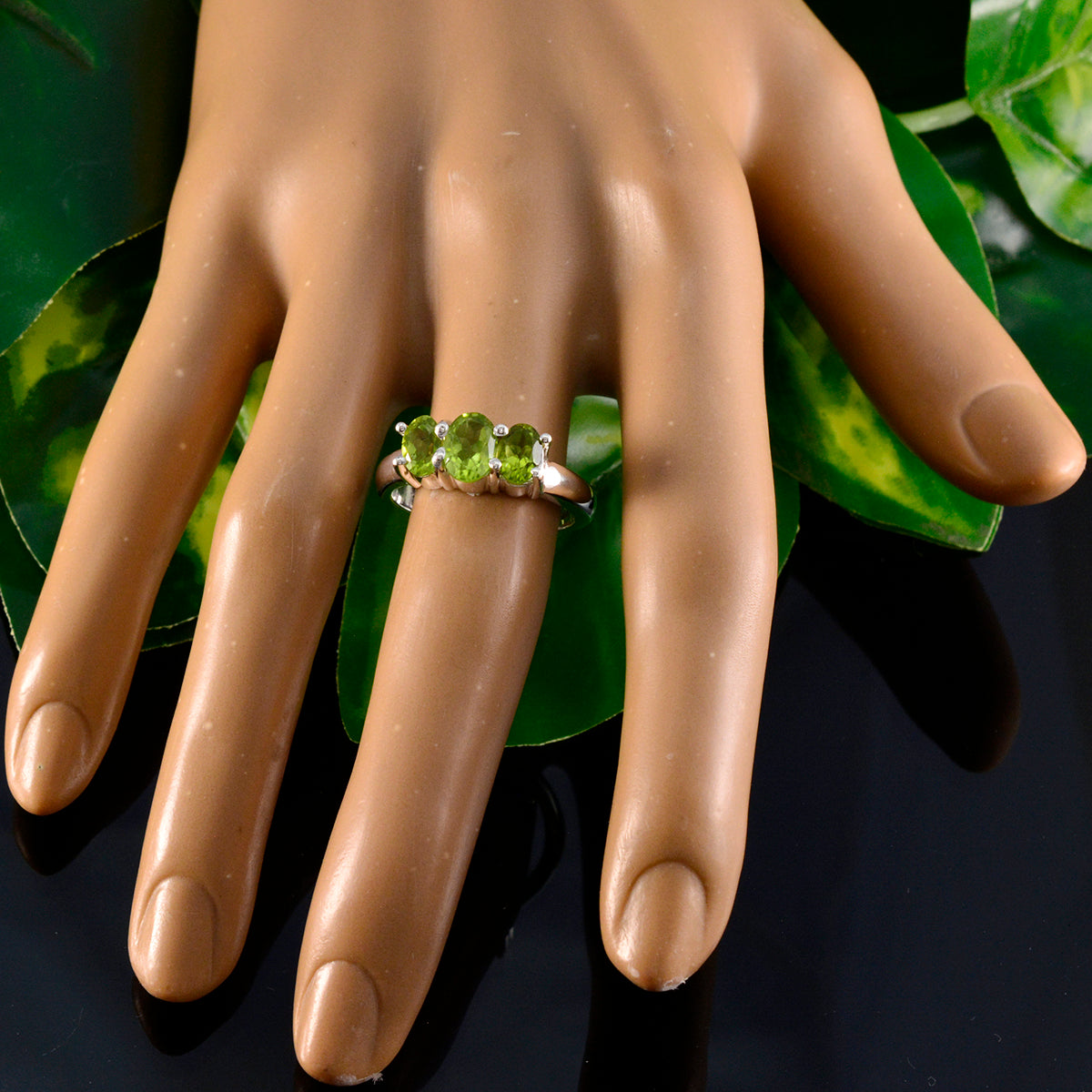 Peridot Trilogy Indian 925 Sterling Silver Green Gemstone Classic Romantic Ring Jewelry