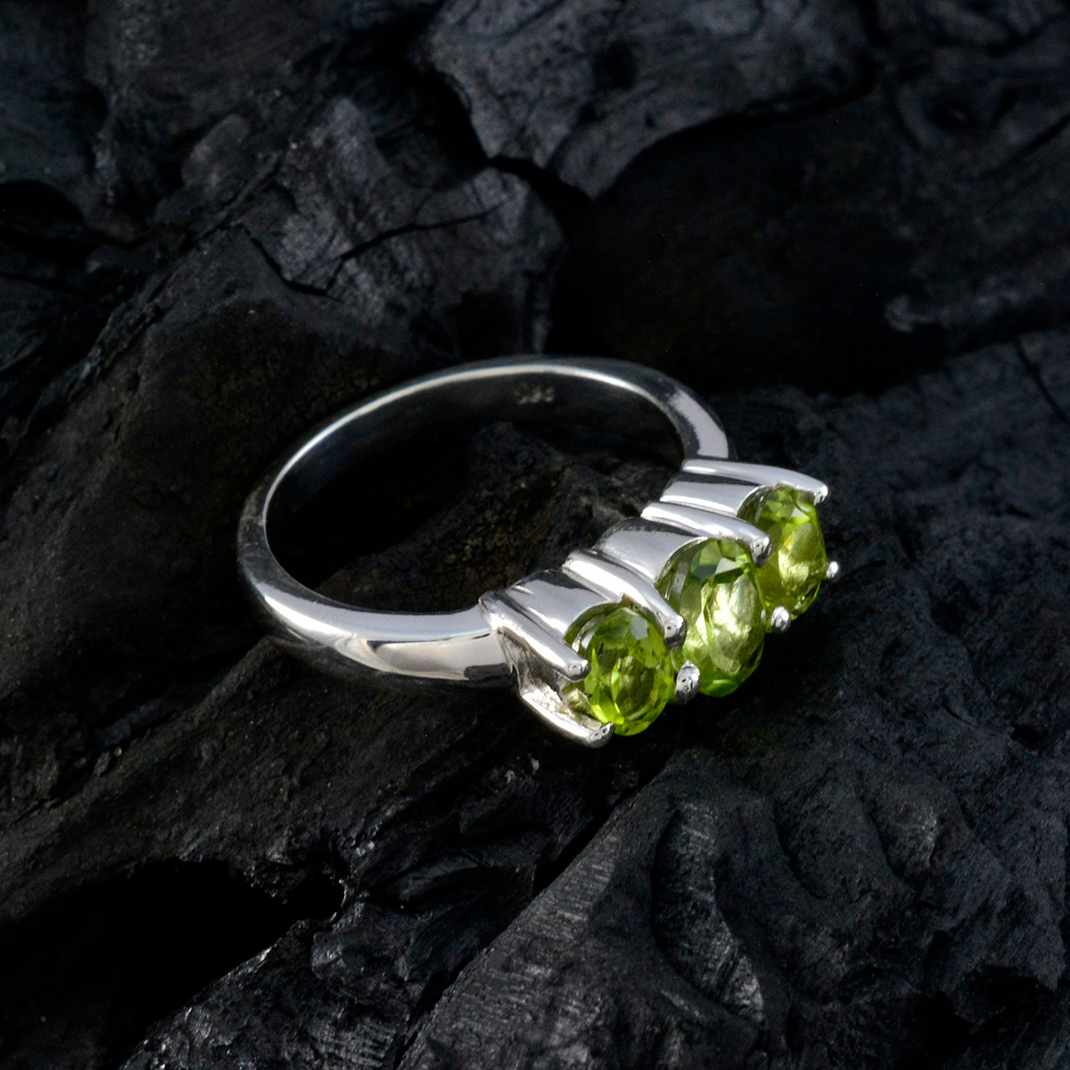 Peridot Trilogy Indian 925 Sterling Silver Green Gemstone Classic Romantic Ring Jewelry