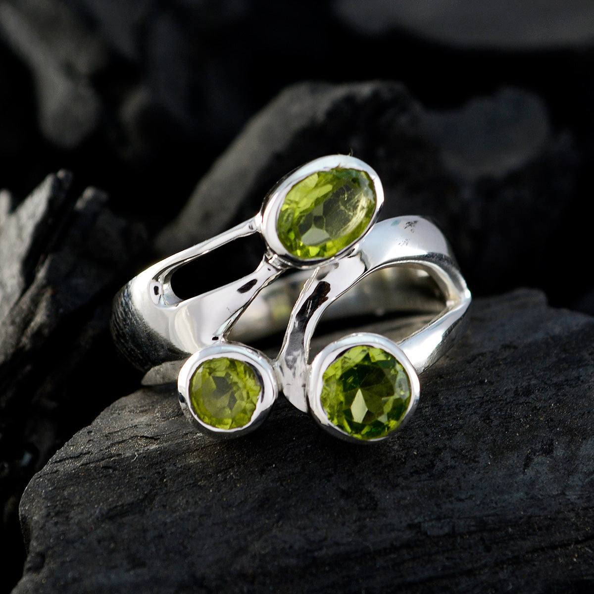 Peridot Trilogy German 92.5 Silver Green Gemstone Classic Boho Ring Jewellery
