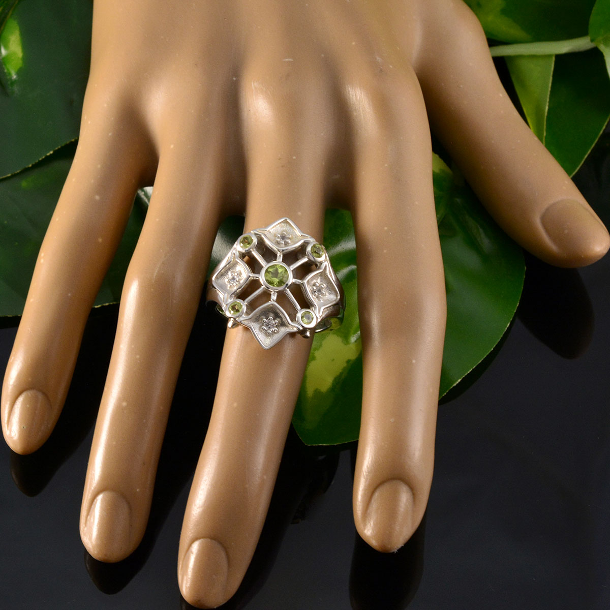 Peridot Penta Indian 92.5 Silver Green Gemstones Eye catching Abstract Ring Jewelry
