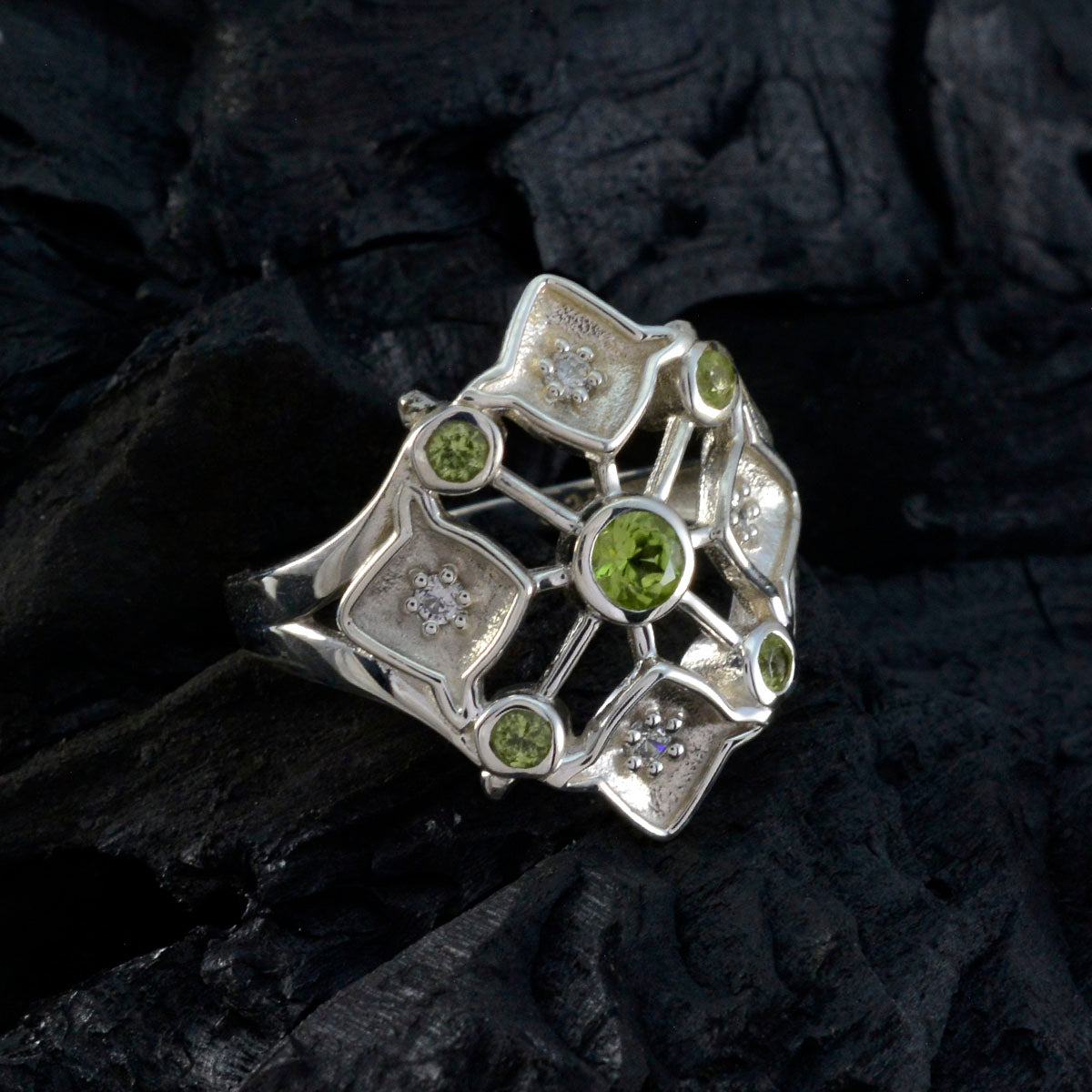 Peridot Penta Indian 92.5 Silver Green Gemstones Eye catching Abstract Ring Jewelry