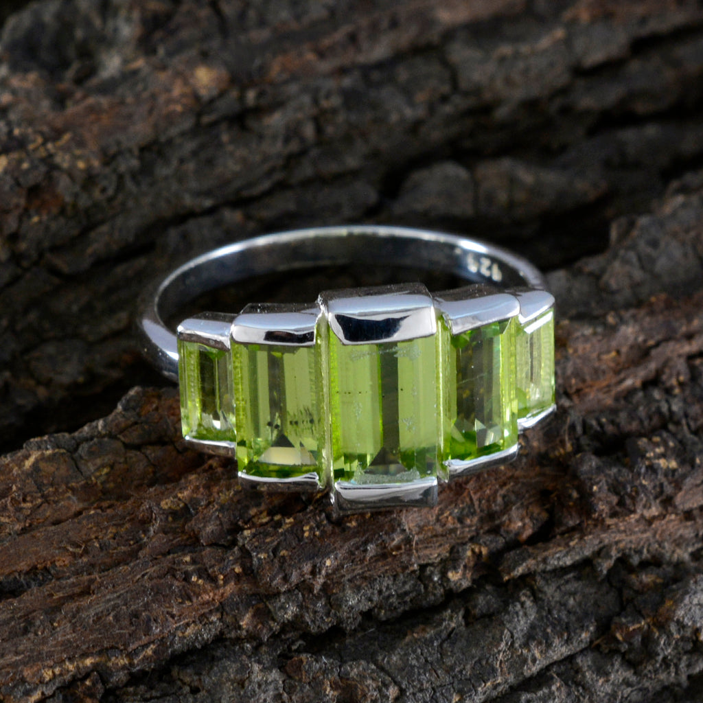 Peridot Penta French 92.5 Silver Green Gemstone Featherlight Artisan Ring Jewellery