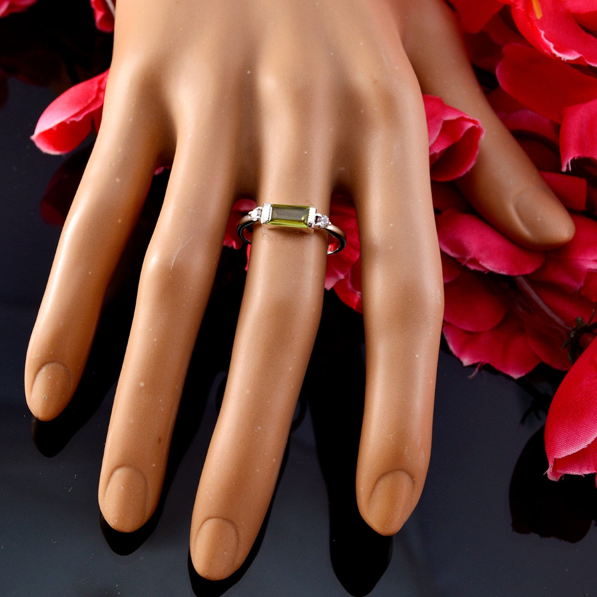 Peridot Halo Korean 925 Sterling Silver Green Gemstones Delicate Romantic Ring Jewelry