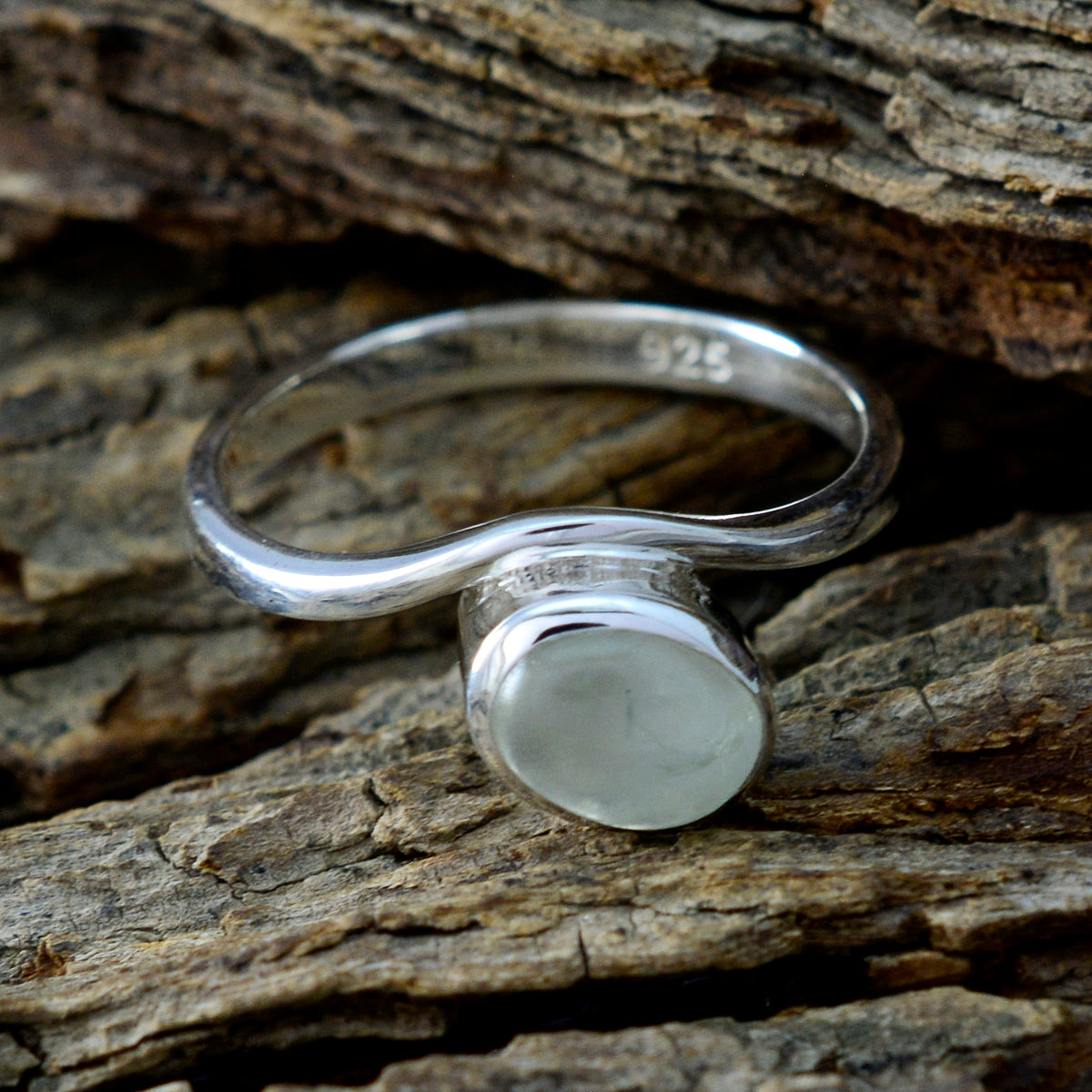 Prehnite Solitaire American 925 Sterling Silver Green Gemstone Whisper thin Trendy Ring Jewellery