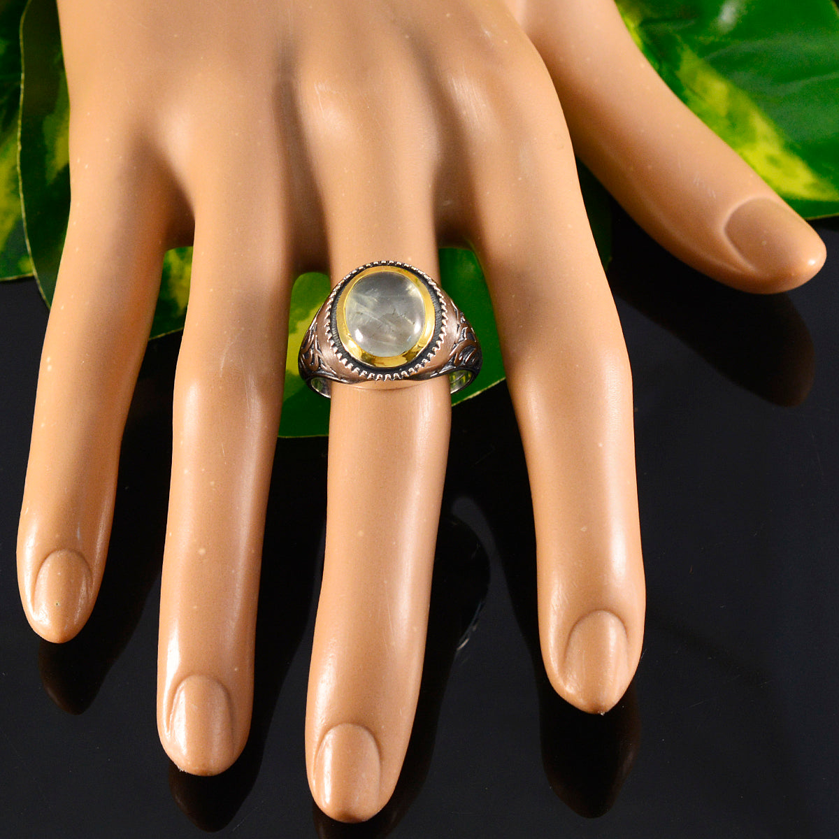 Prehnite Solitaire Mexican 925 Silver Green Gemstone Eye catching Filigree Ring Jewellery