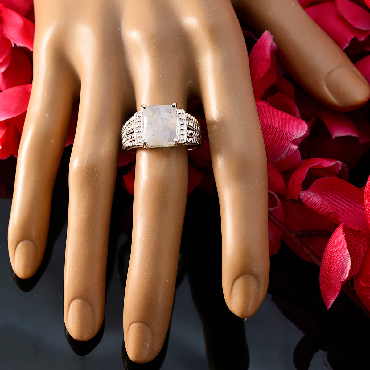 Rainbow Moonstone Solitaire Moroccan 925 Silver White Gemstones Eye catching Abstract Ring Jewellery