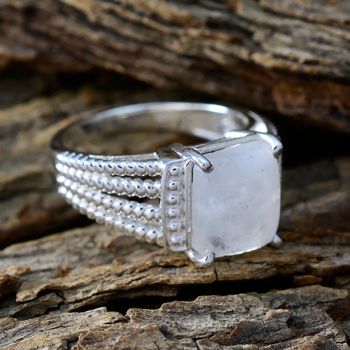 Rainbow Moonstone Solitaire Moroccan 925 Silver White Gemstones Eye catching Abstract Ring Jewellery