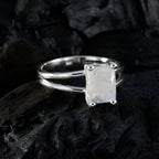 Rainbow Moonstone Solitaire Indian 92.5 Silver White Gemstone Minimal Luxurious Ring Jewellery
