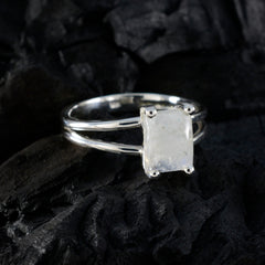 Rainbow Moonstone Solitaire Indian 92.5 Silver White Gemstone Minimal Luxurious Ring Jewellery