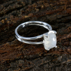 Rainbow Moonstone Solitaire Indian 92.5 Silver White Gemstone Minimal Luxurious Ring Jewellery