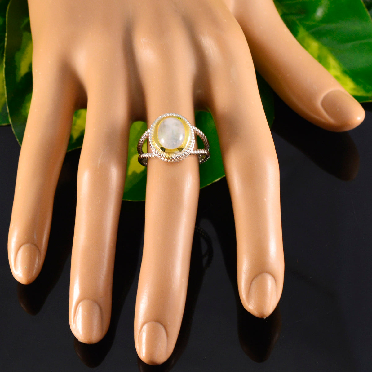 Rainbow Moonstone Solitaire Middle Eastern 925 Silver White Gems Classic Rope Wire Ring Jewelry