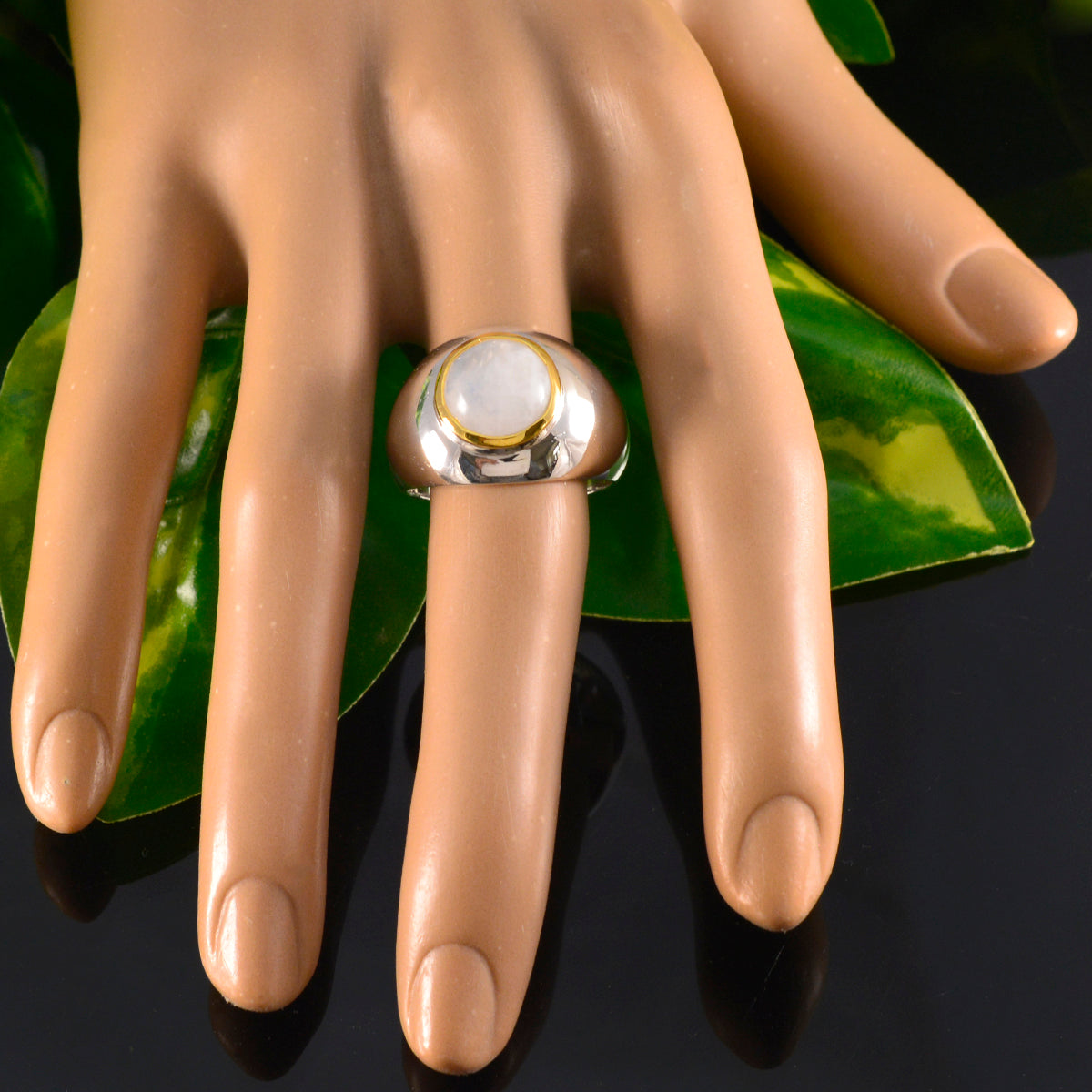 Rainbow Moonstone Solitaire German 925 Silver White Gemstone Eye catching Glamorous Ring Jewelry