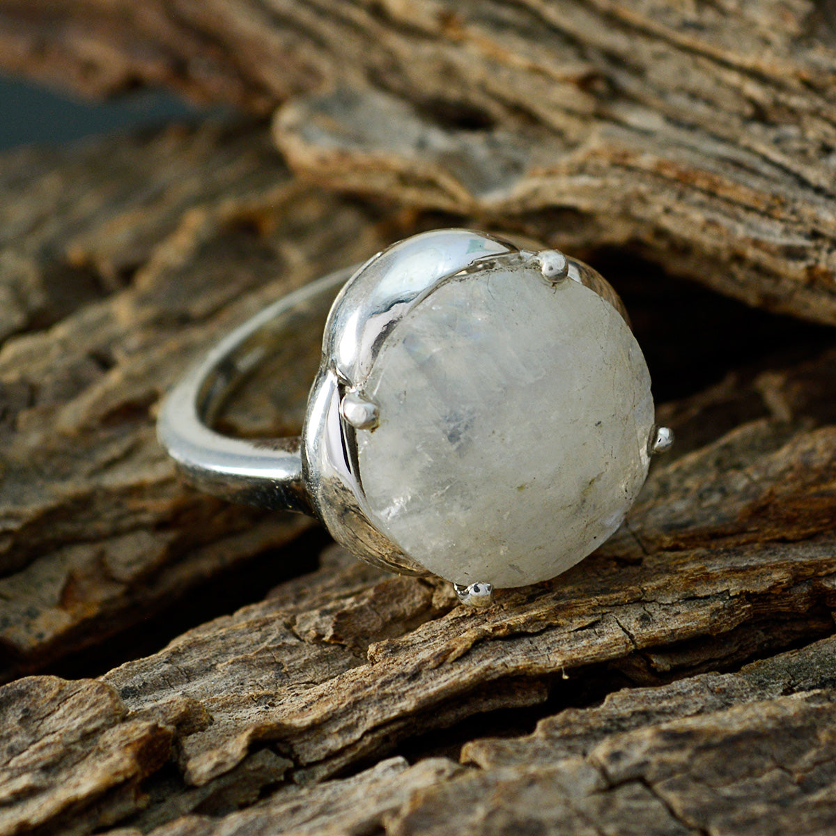 Rainbow Moonstone Solitaire French 925 Silver White Gemstones Minimal Luxurious Ring Jewellery