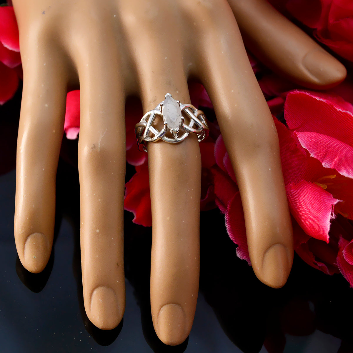 Rainbow Moonstone Solitaire French 925 Silver White Gemstone Tiny Art Deco Ring Jewellery