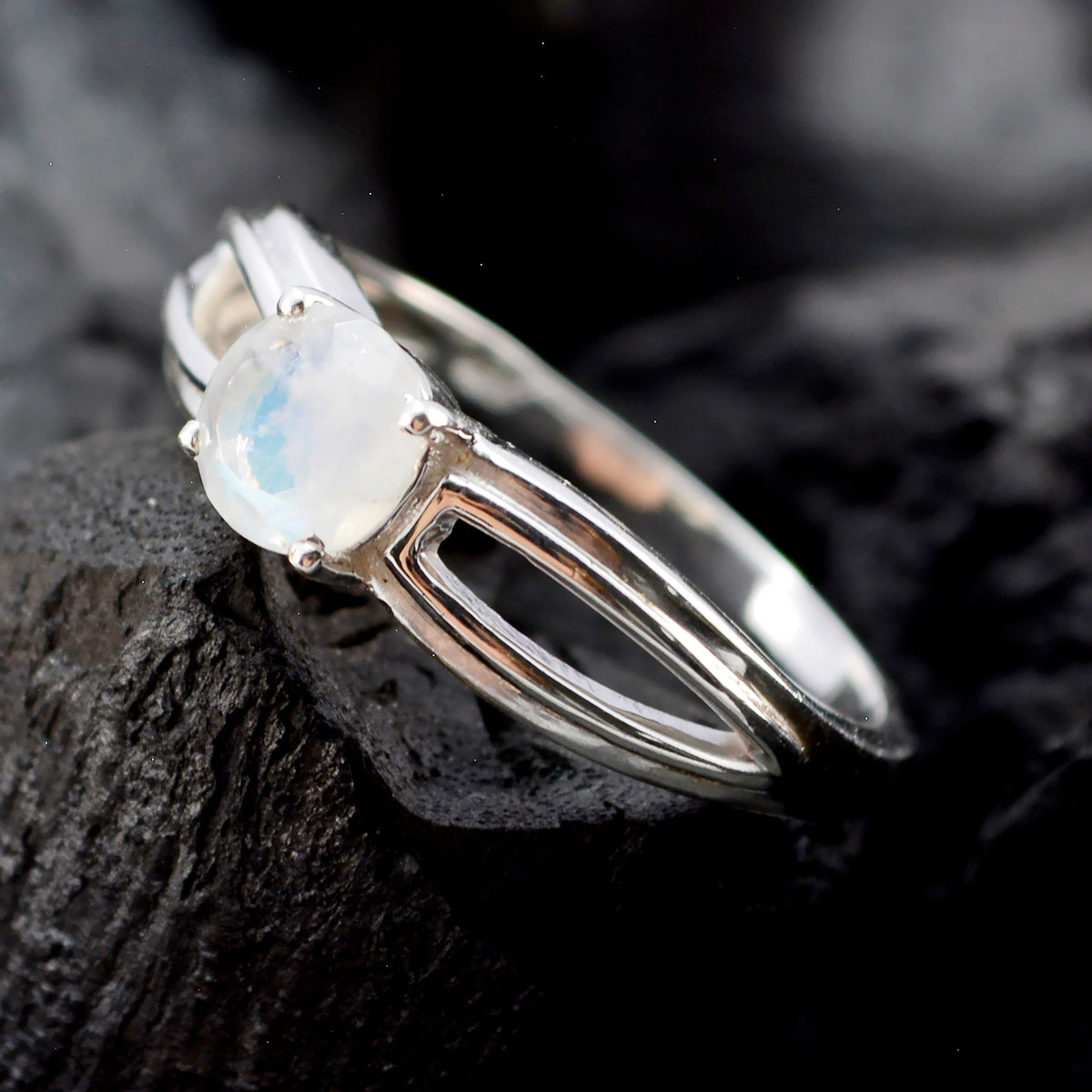 Rainbow Moonstone Solitaire Turkish 92.5 Silver White Gemstone Dainty Romantic Ring Jewellery