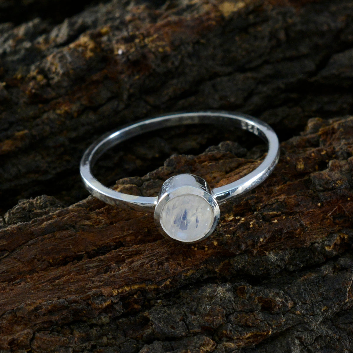 Rainbow Moonstone Solitaire American 925 Sterling Silver White Gemstones Elegant  Sophisticated Ring Jewellery