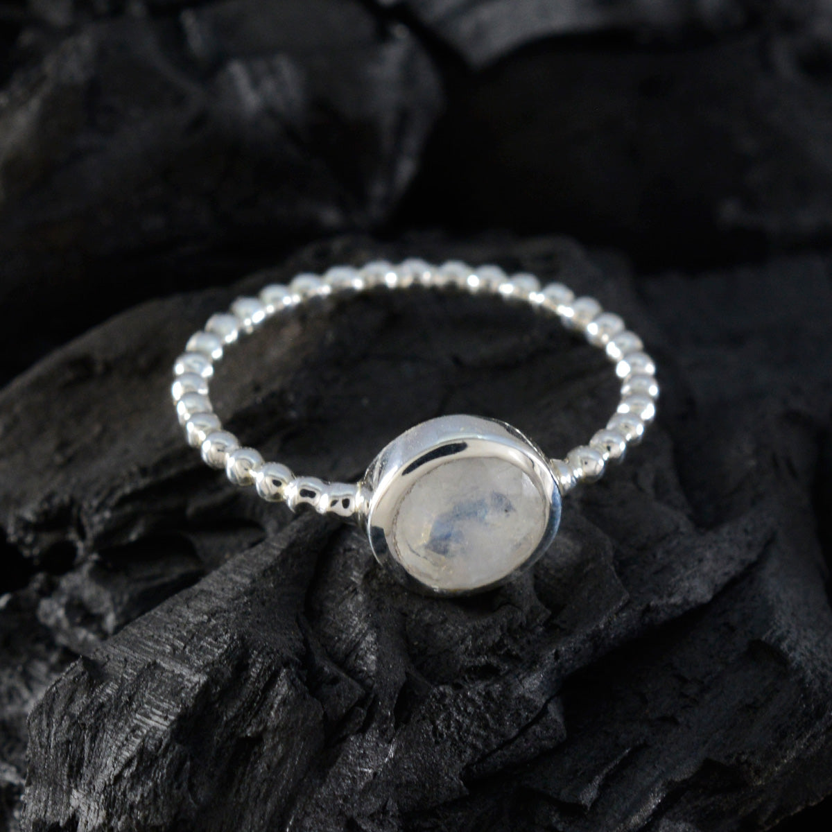 Rainbow Moonstone Solitaire Japanese 92.5 Silver White Gemstone Delicate Twist Ring Jewellery