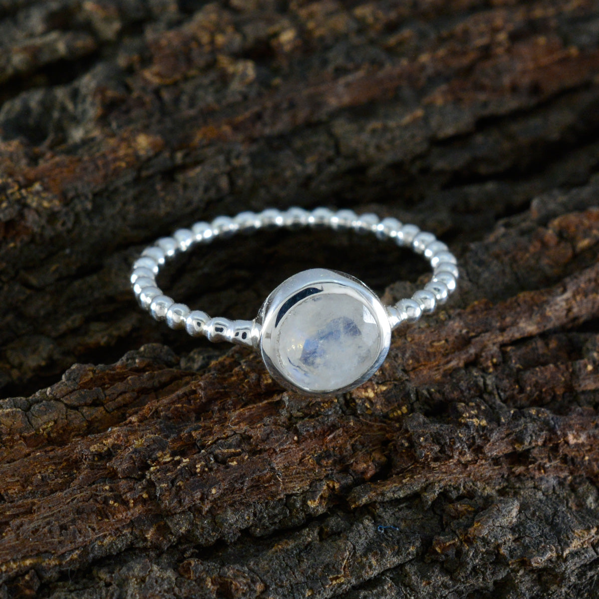 Rainbow Moonstone Solitaire Japanese 92.5 Silver White Gemstone Delicate Twist Ring Jewellery
