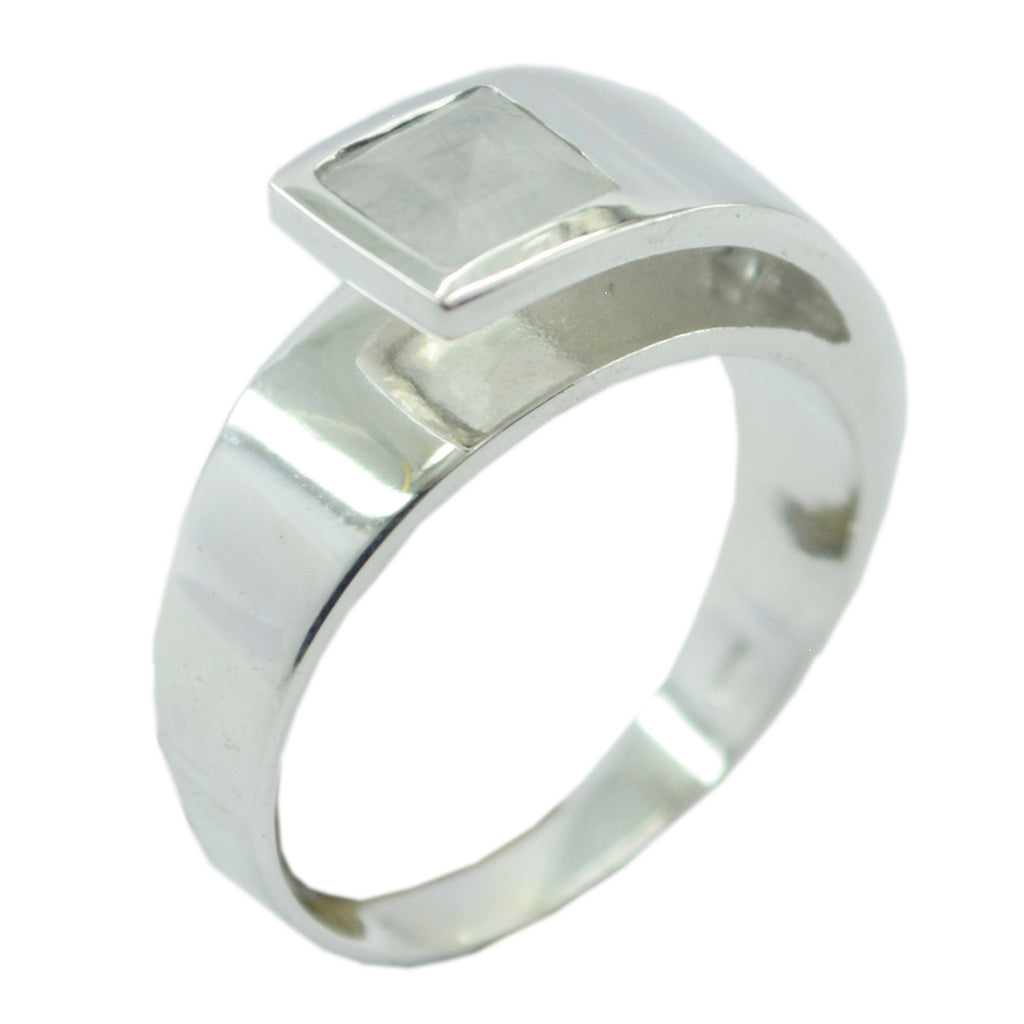 Rainbow Moonstone Solitaire Moroccan Silver White Gemstones Minimal Feminine Ring Jewellery
