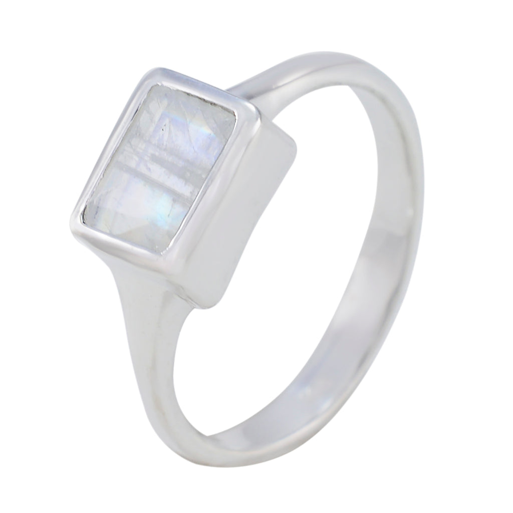 Rainbow Moonstone Solitaire Indian 925 Silver White Gemstone Featherlight Luxurious Ring Jewelry