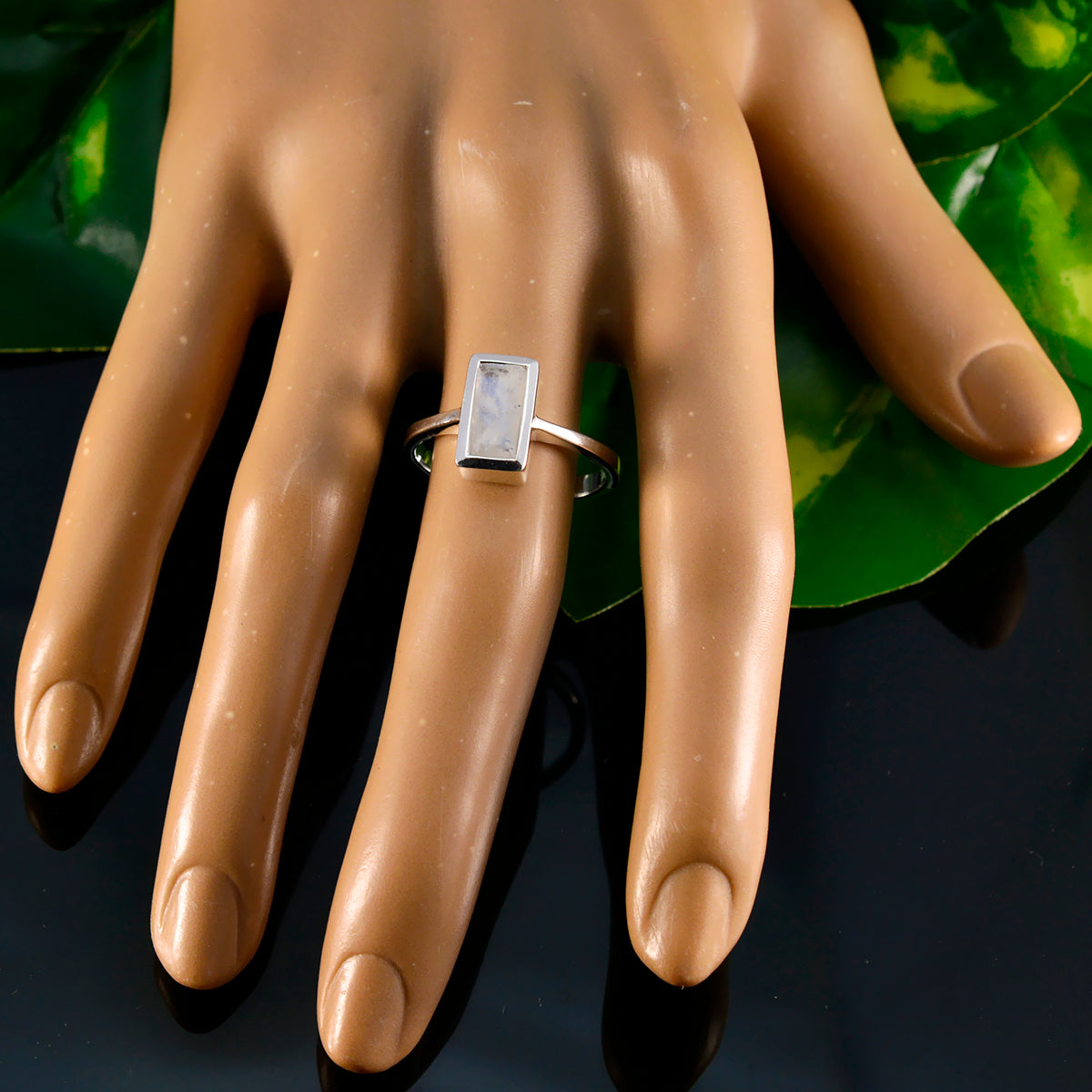 Rainbow Moonstone Solitaire German 92.5 Silver White Gemstone Slim Trendy Ring Jewelry