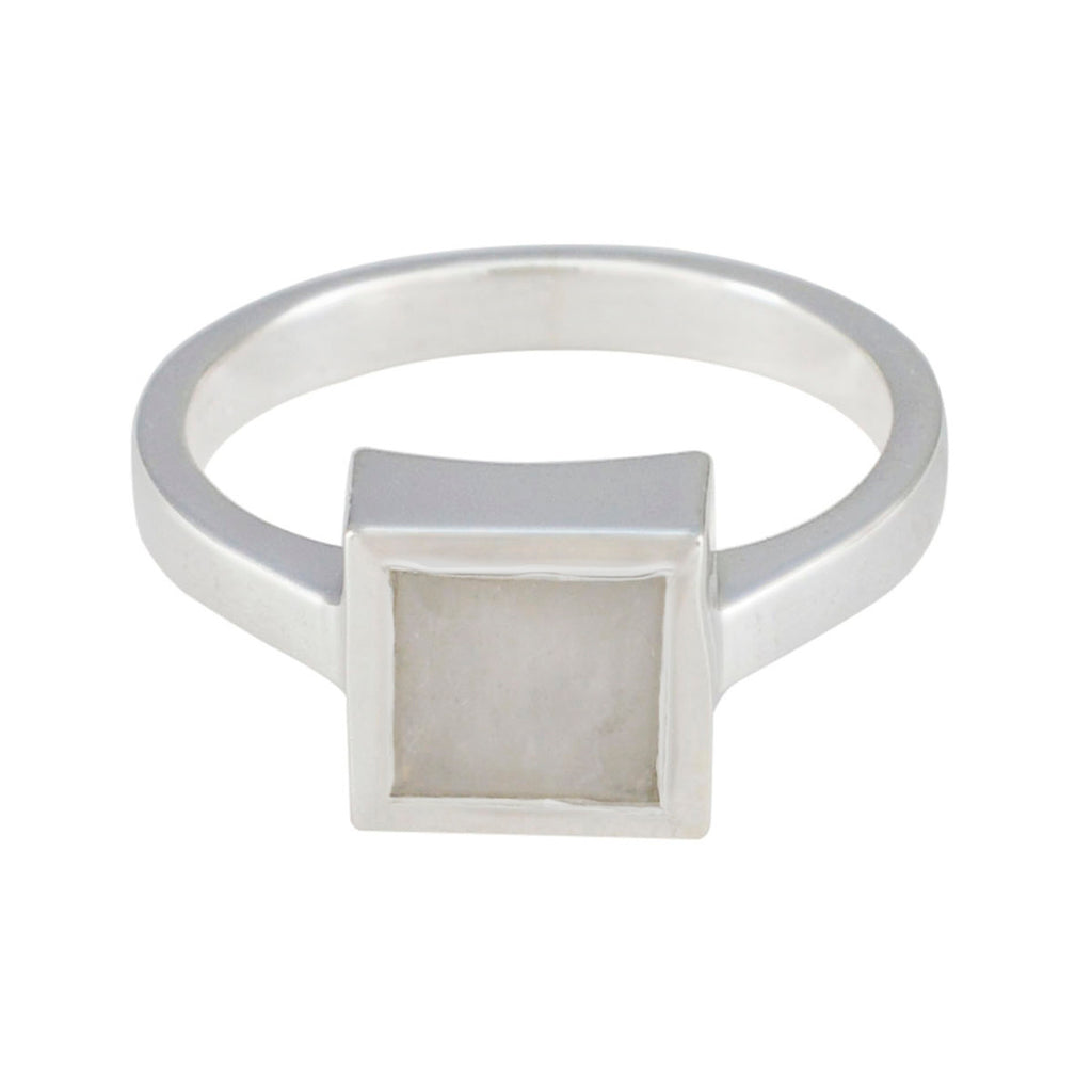 Rainbow Moonstone Solitaire Indian 92.5 Silver White Gemstone Featherlight Glamorous Ring Jewelry