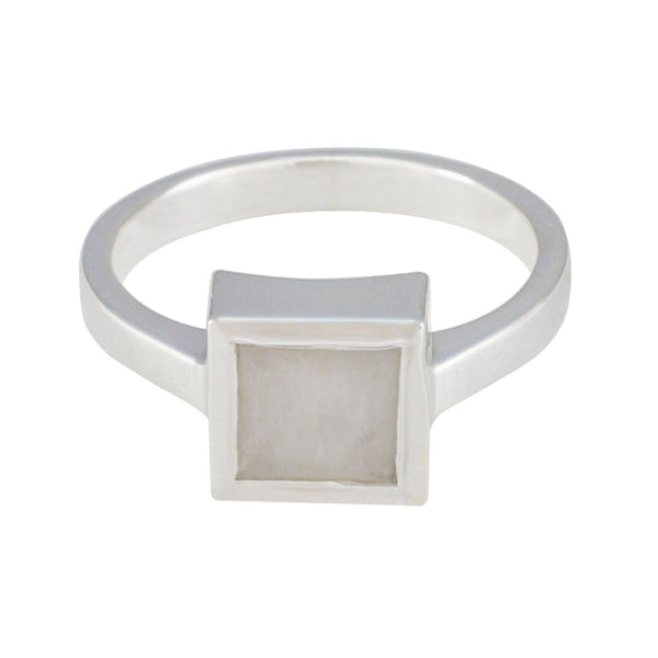 Rainbow Moonstone Solitaire Indian 92.5 Silver White Gemstone Featherlight Glamorous Ring Jewelry
