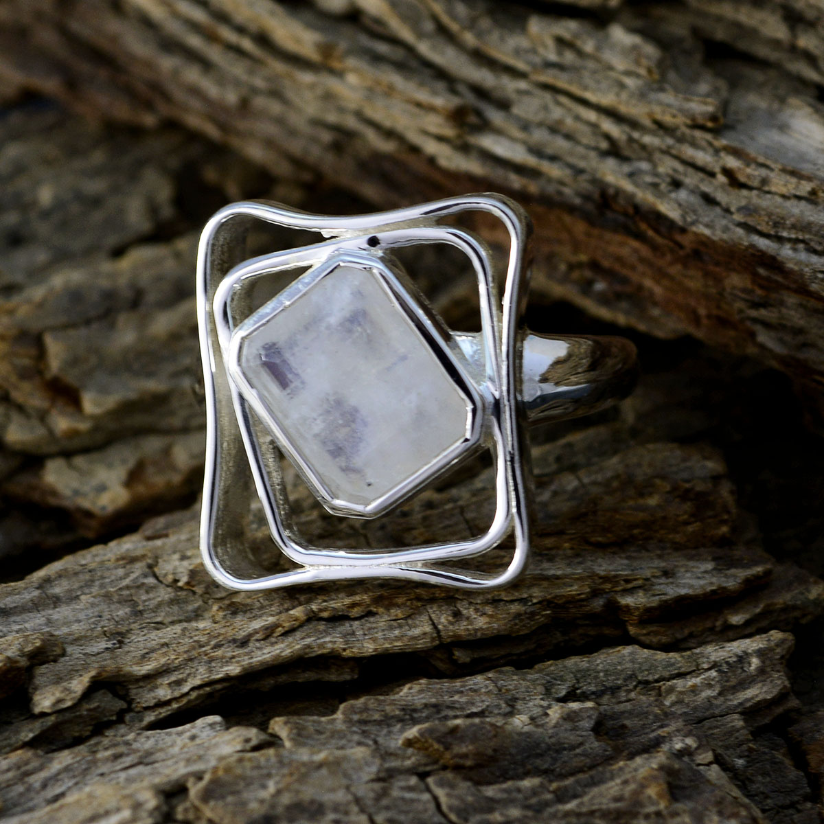 Rainbow Moonstone Solitaire Russian 925 Sterling Silver White Gemstone Mid weight Signet Ring Jewelry