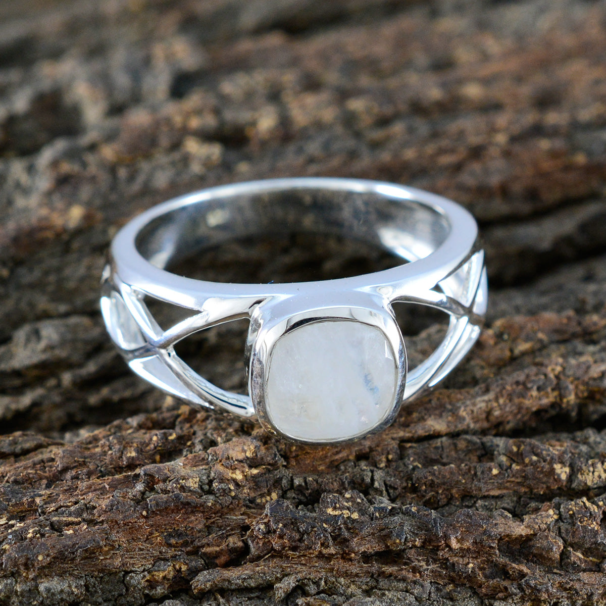 Rainbow Moonstone Solitaire African 925 Sterling Silver White Gemstone Tiny Love Ring Jewelry