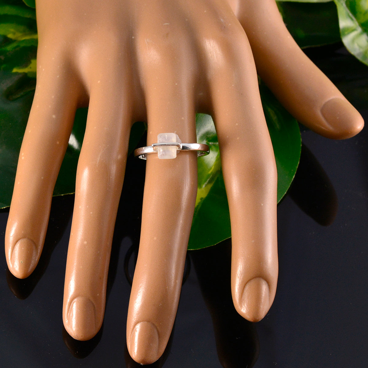 Rainbow Moonstone Solitaire American 92.5 Silver White Gemstones Dainty Feminine Ring Jewelry