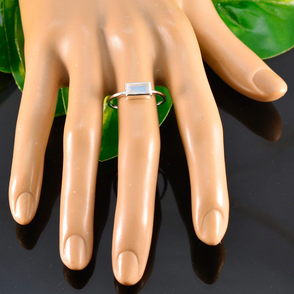 Rainbow Moonstone Solitaire American 925 Sterling Silver White Gemstones Delicate Luxurious Ring Jewellery