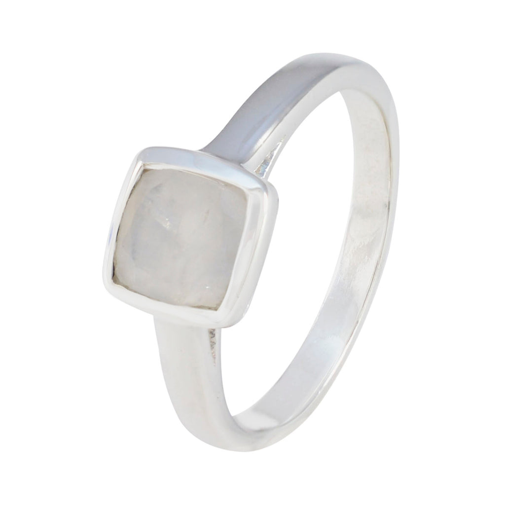 Rainbow Moonstone Solitaire French 92.5 Silver White Gemstone Featherlight Glamorous Ring Jewellery