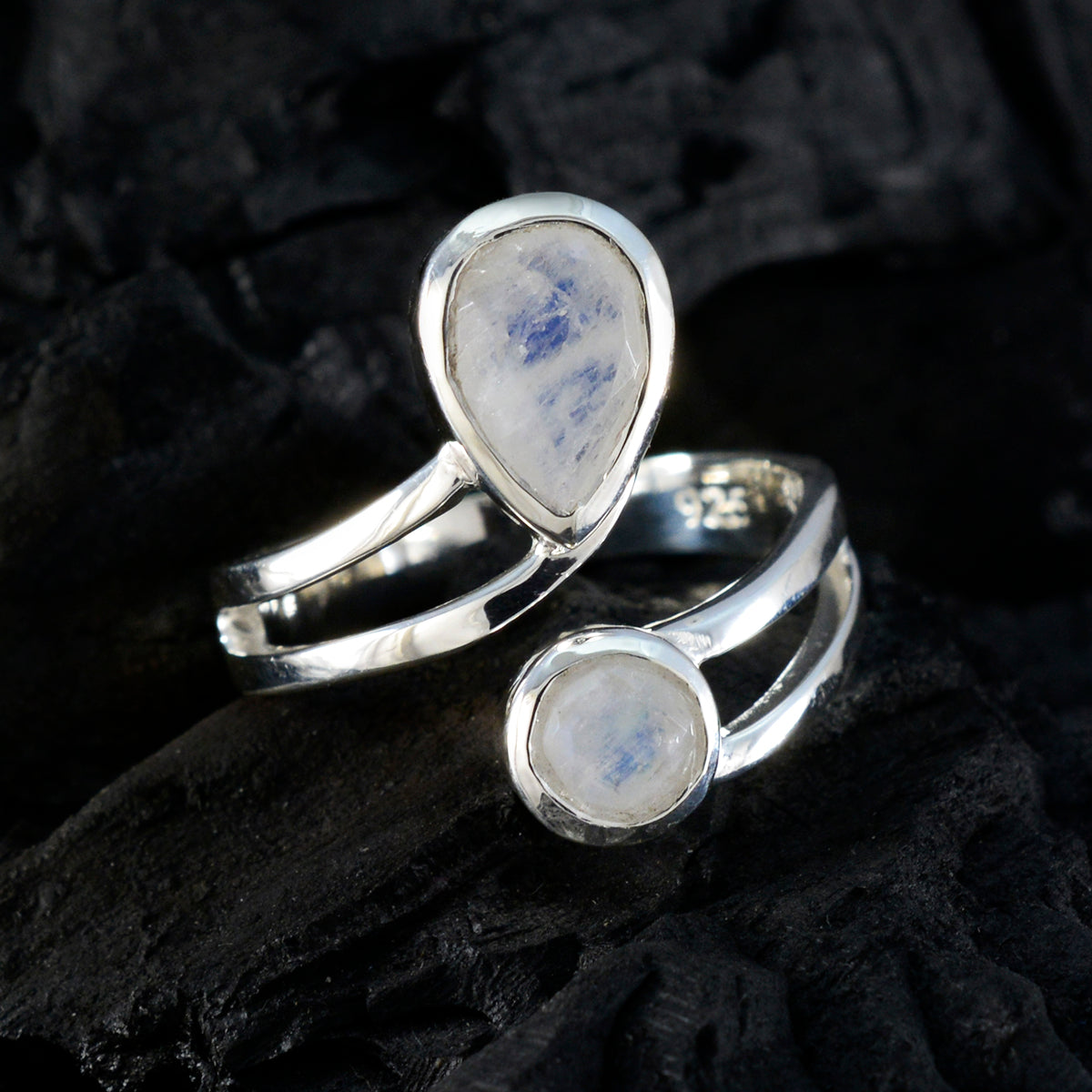 Rainbow Moonstone Toi et Moi Egyptian 925 Sterling Silver White Gemstones Tiny Feminine Ring Jewellery