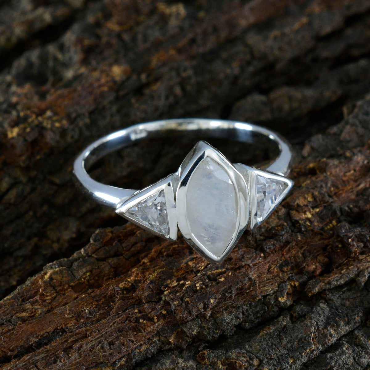 Rainbow Moonstone Trilogy American 925 Silver White Gemstone Whisper thin Sophisticated Ring Jewellery