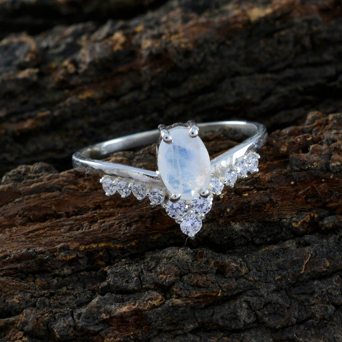 Rainbow Moonstone Halo Korean 92.5 Silver White Gemstone Delicate Sophisticated Ring Jewellery