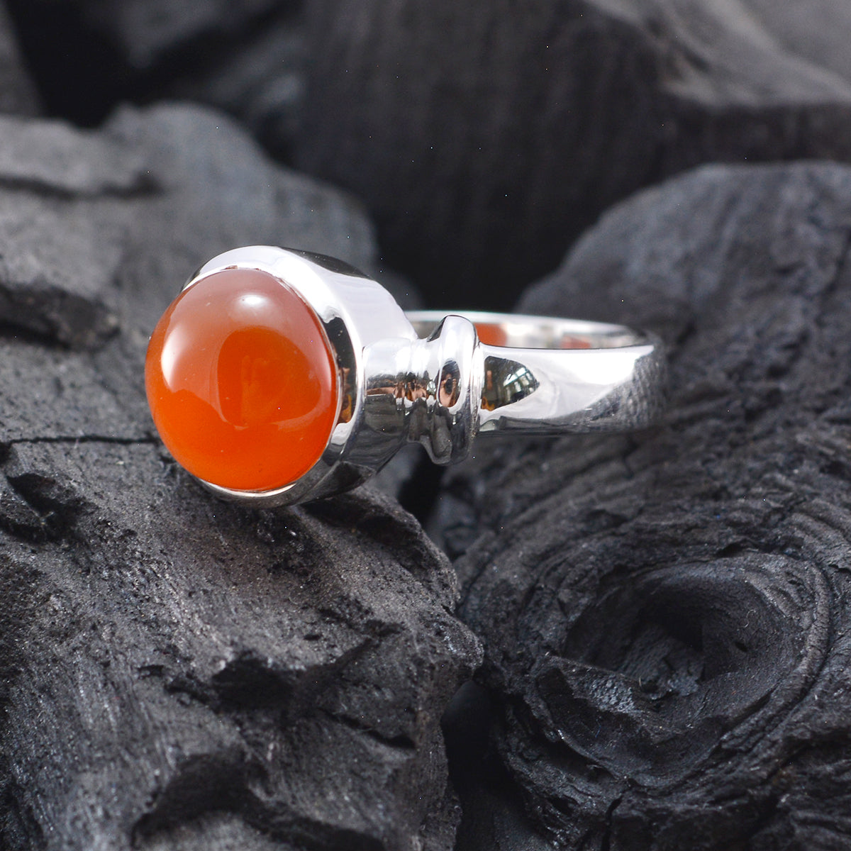 Red onyx Solitaire French 925 Sterling Silver Red Gems Tiny Contemporary Ring Jewelry