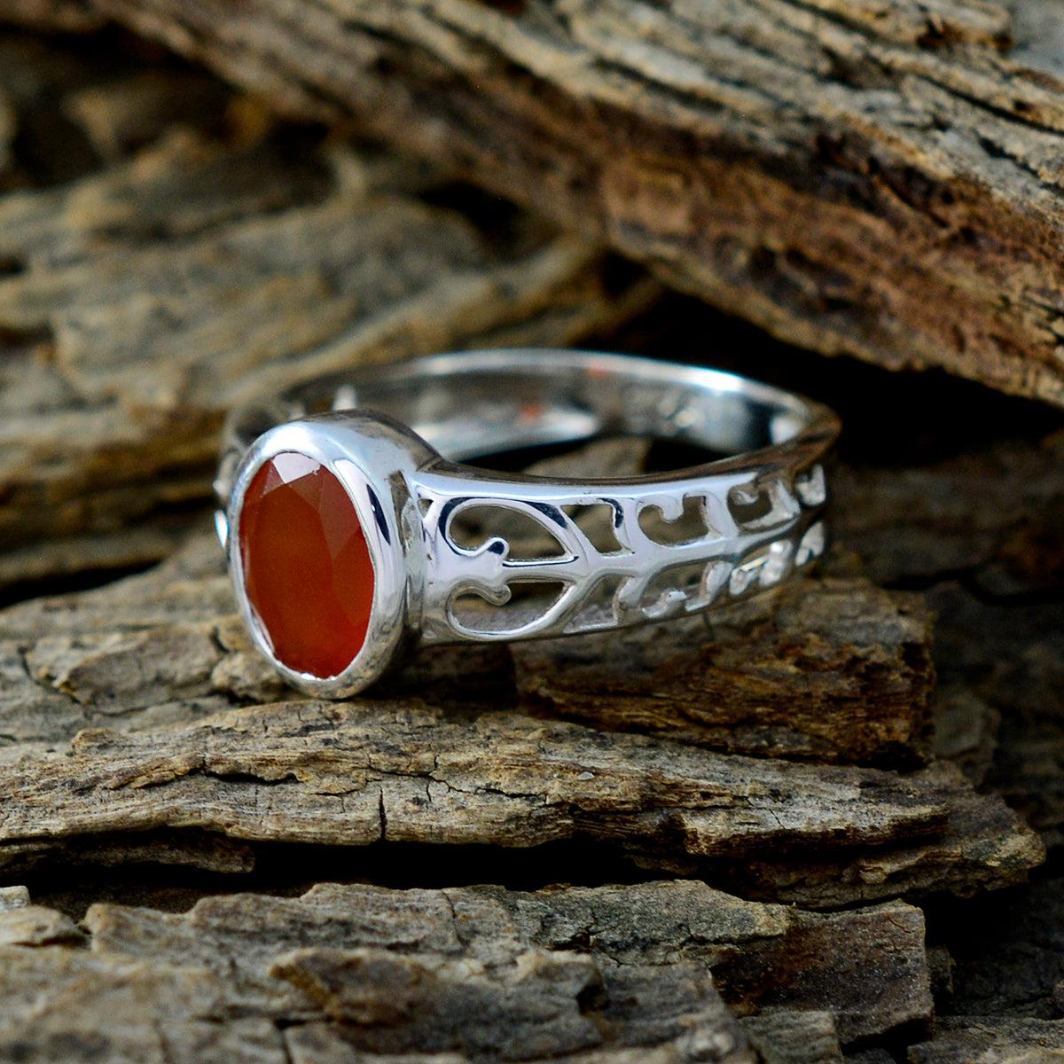 Red onyx Solitaire Italian Sterling Silver Red Gems Whisper thin Rope Wire Ring Jewelry