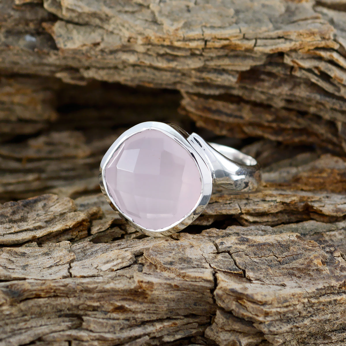 Rose Quartz Solitaire Russian 92.5 Silver Pink Gems Minimal Sophisticated Ring Jewellery