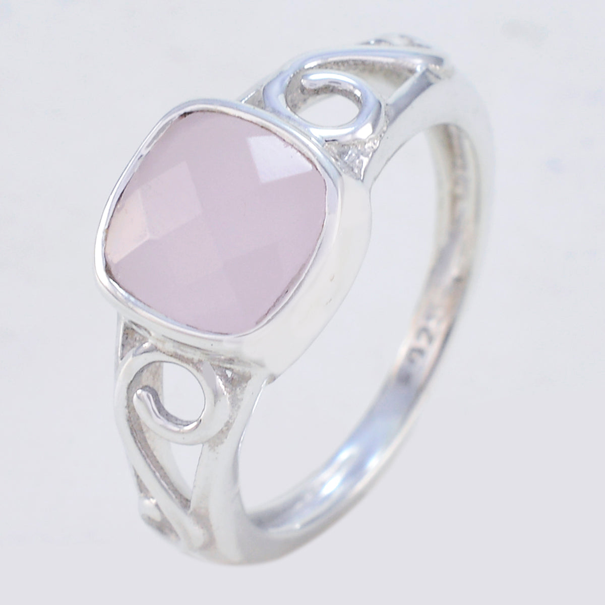 Bague de luxe ultra-fine en argent sterling 925 avec solitaire en quartz rose et pierre précieuse rose Image secondaire du produit