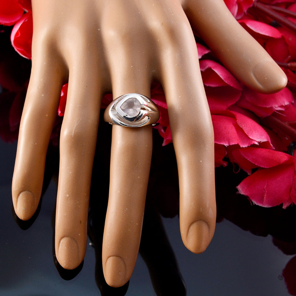 Rose Quartz Solitaire German Sterling Silver Pink Gems Eye catching Fairytale Ring Jewelry