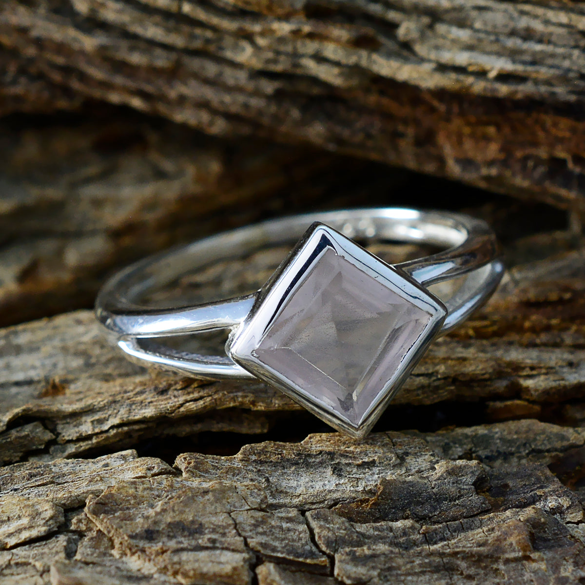 Rose Quartz Solitaire American 92.5 Silver Pink Gemstone Dainty Graceful Ring Jewellery