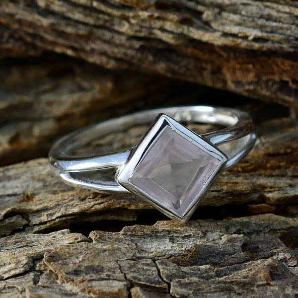 Rose Quartz Solitaire American 92.5 Silver Pink Gemstone Dainty Graceful Ring Jewellery