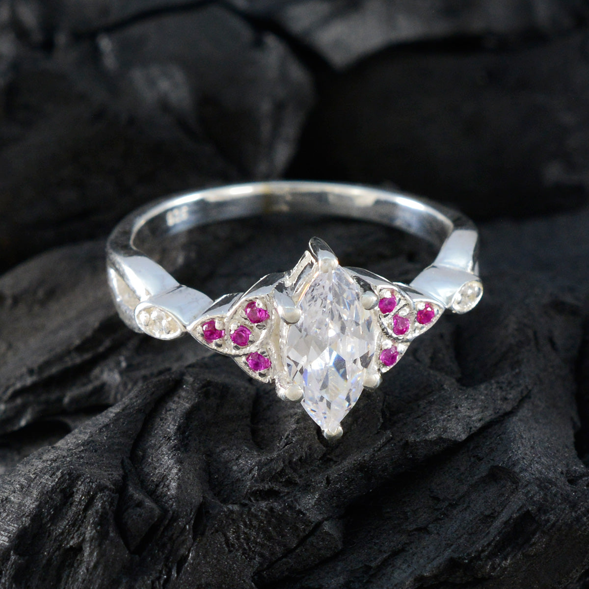 Ruby CZ Halo Moroccan 925 Sterling Silver Red Gemstone Featherlight Luxurious Ring Jewellery