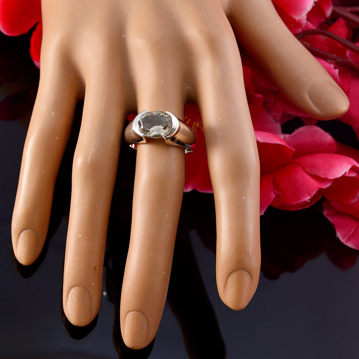 smoky quartz Solitaire Egyptian 925 Silver Brown Gemstone Eye catching Love Ring Jewellery