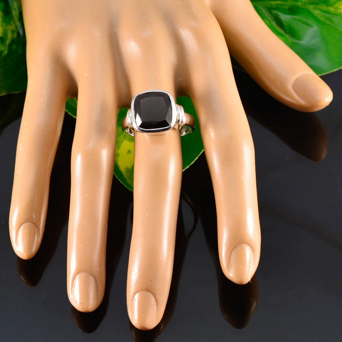 smoky quartz Solitaire Indian Sterling Silver Brown Gemstone Eye catching Signet Ring Jewelry