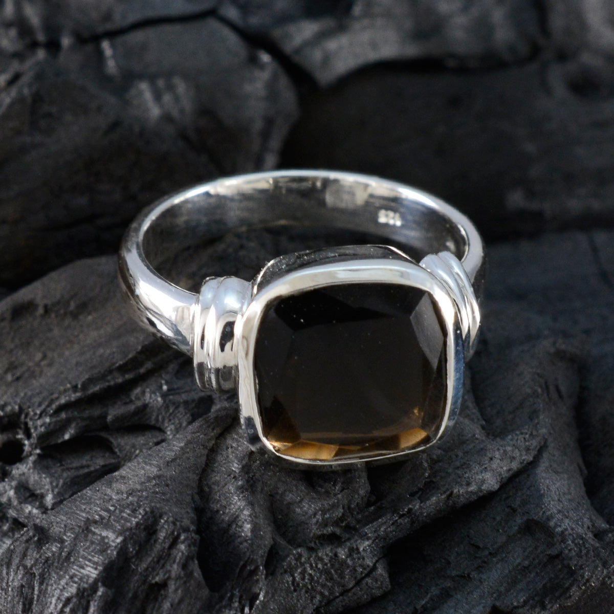 smoky quartz Solitaire Indian Sterling Silver Brown Gemstone Eye catching Signet Ring Jewelry